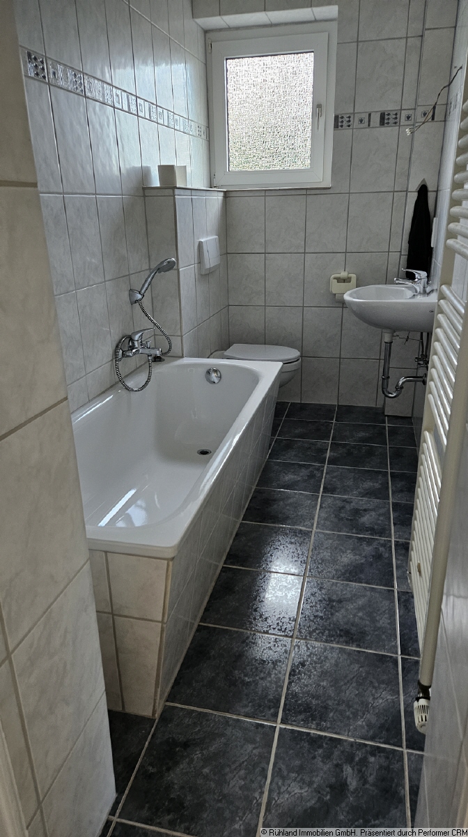 Bad Erdgeschosswohnung Braunschweig