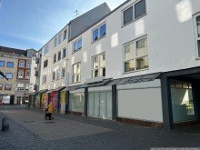 IMG_0147 Schicker Laden im Zentrum von Braunschweig